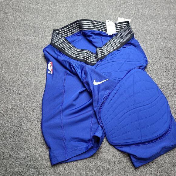 Nike Pro Hyperstrong Padded Shorts Mens XL Compression Basketball NBA - Picture 2 of 7